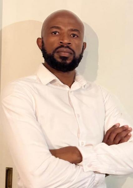 Noko Molebo, estate agent