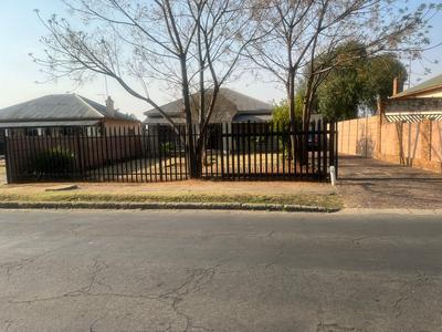 House For Sale in Springs Central, Springs