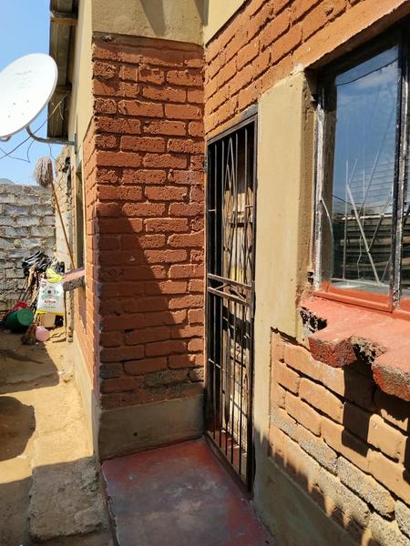 House For Sale in Chloorkop, Kempton Park